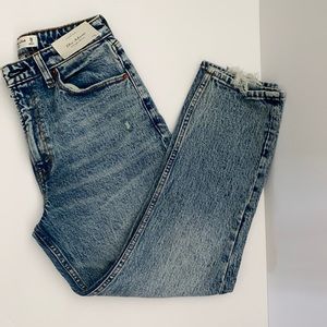 Abercrombie Curve Love Mom Jeans